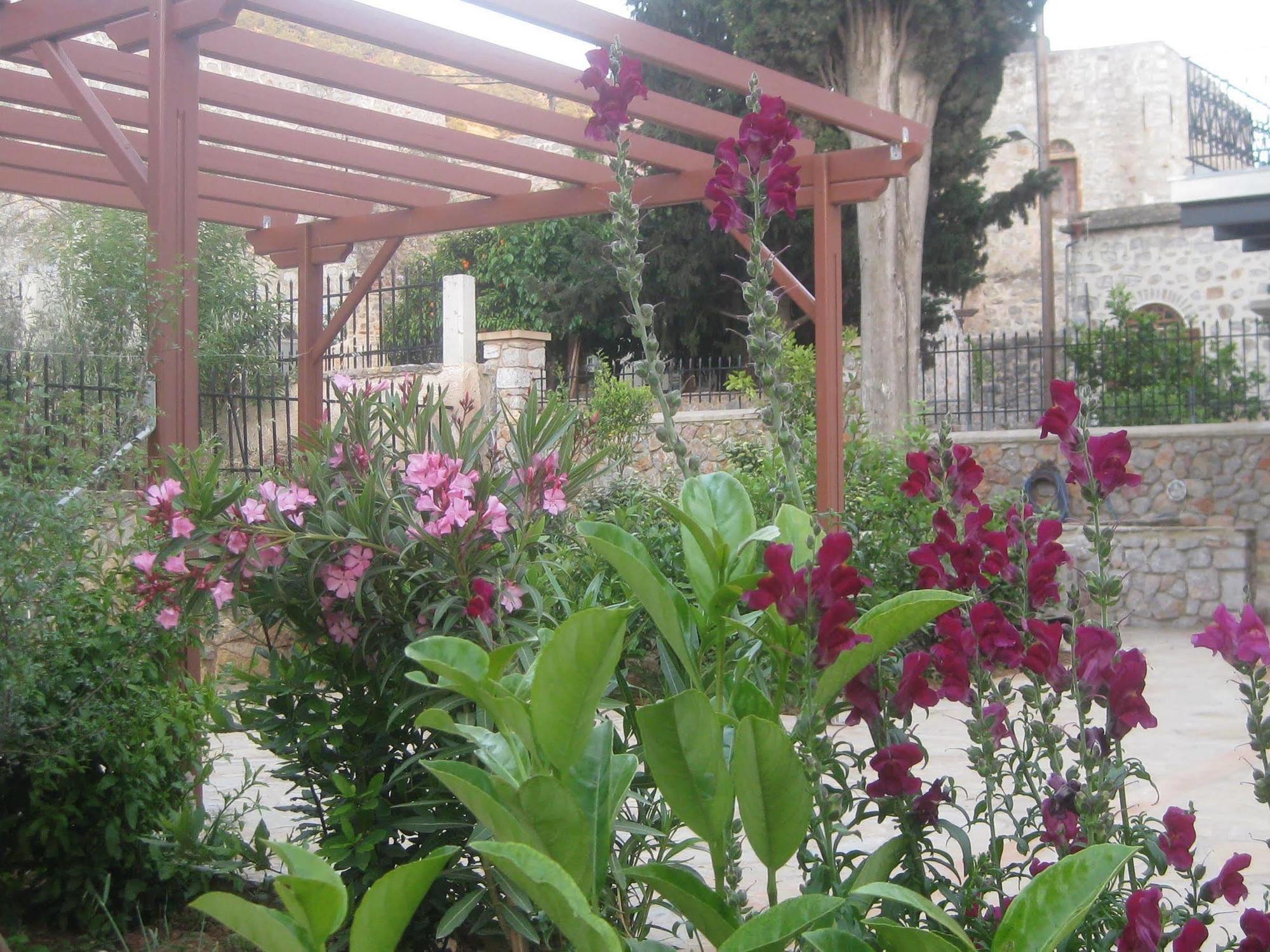 Traditional Hotel Ianthe Βέσσα Εξωτερικό φωτογραφία